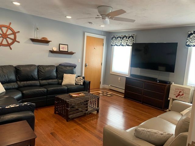 456 Main 1, Wilmington, MA 01887