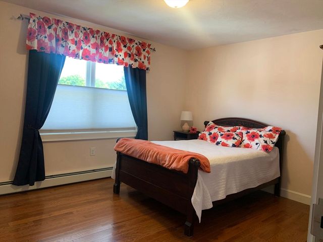 456 Main 1, Wilmington, MA 01887