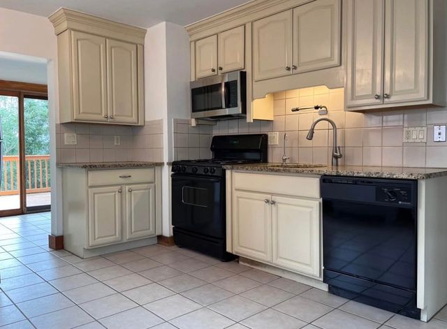 230 Orient Ave 1, Boston, MA 02128