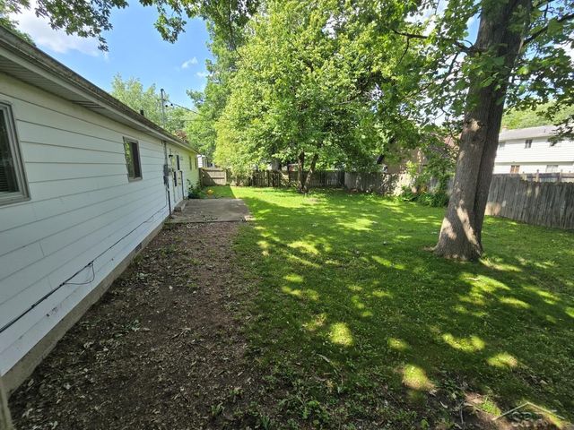 3900 Bauer Drive, Saginaw, MI 48604