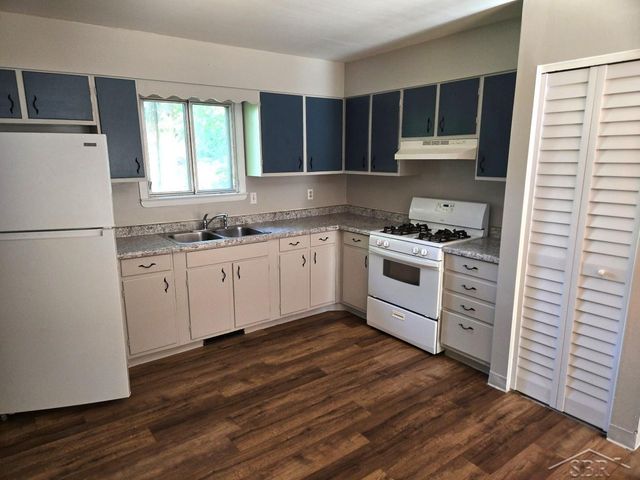 3900 Bauer Drive, Saginaw, MI 48604