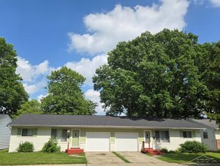 3900 Bauer Drive, Saginaw, MI 48604