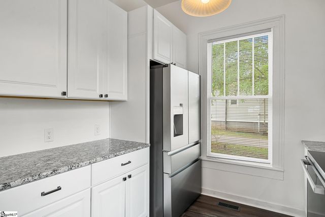 413 W Market Street, Anderson, SC 29624