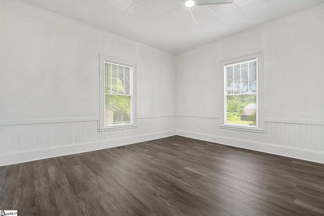 413 W Market Street, Anderson, SC 29624