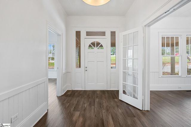 413 W Market Street, Anderson, SC 29624