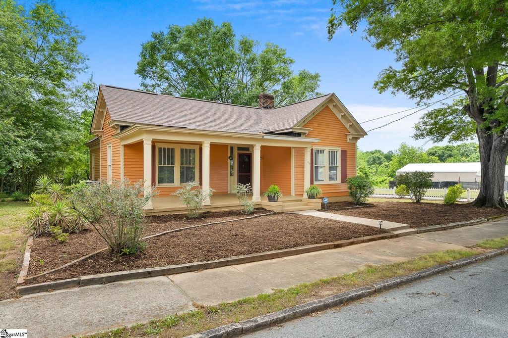 413 W Market Street, Anderson, SC 29624