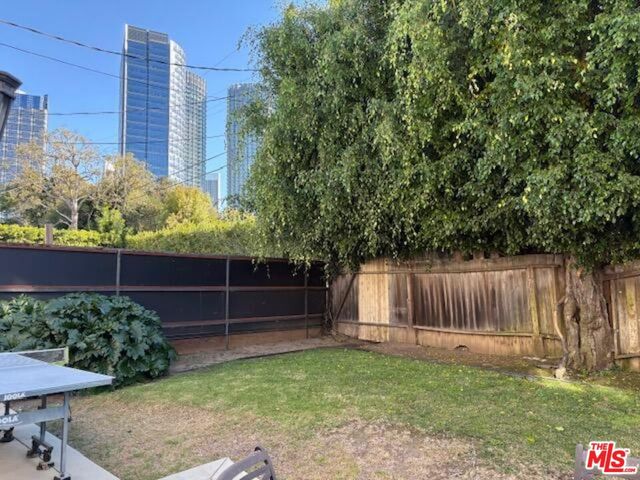 10328 Dunkirk Avenue, Los Angeles, CA 90025