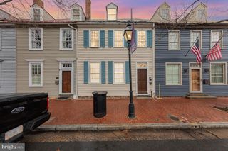 503 CAROLINE ST #2, Fredericksburg, VA 22401
