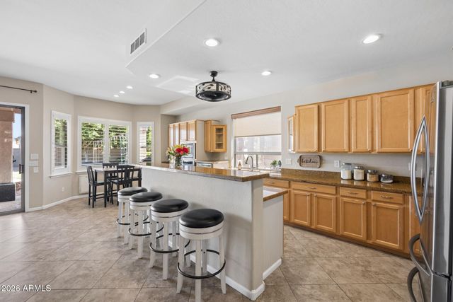 1550 E SAGEBRUSH Court, Gilbert, AZ 85296