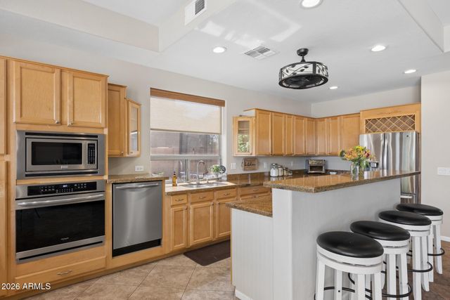 1550 E SAGEBRUSH Court, Gilbert, AZ 85296