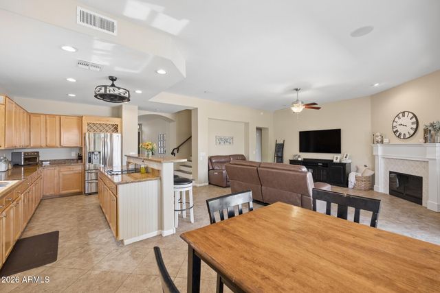 1550 E SAGEBRUSH Court, Gilbert, AZ 85296