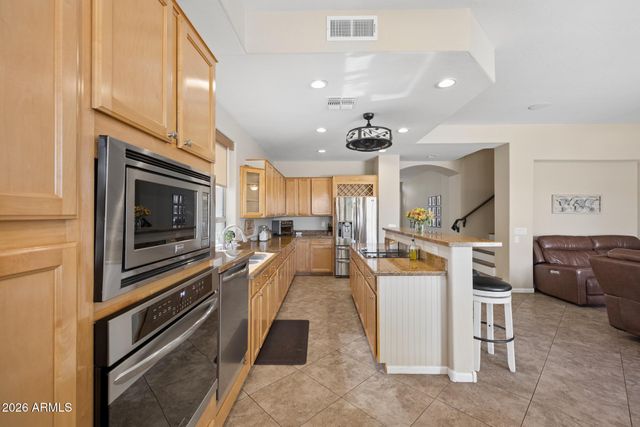 1550 E SAGEBRUSH Court, Gilbert, AZ 85296