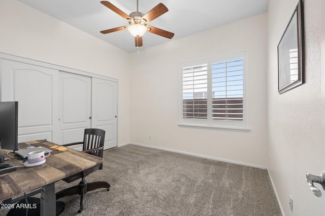 1550 E SAGEBRUSH Court, Gilbert, AZ 85296