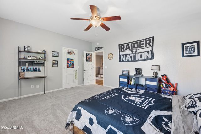 1550 E SAGEBRUSH Court, Gilbert, AZ 85296