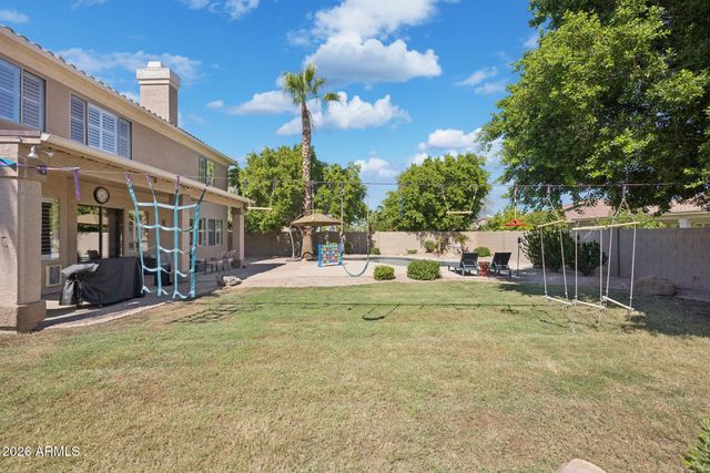 1550 E SAGEBRUSH Court, Gilbert, AZ 85296