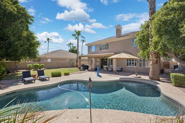 1550 E SAGEBRUSH Court, Gilbert, AZ 85296