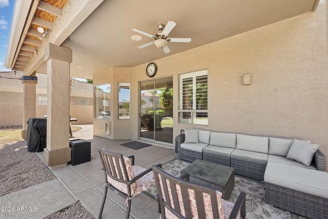 1550 E SAGEBRUSH Court, Gilbert, AZ 85296