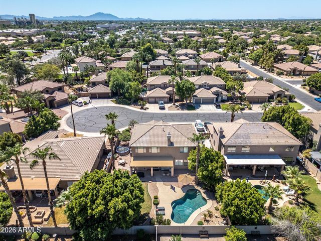 1550 E SAGEBRUSH Court, Gilbert, AZ 85296