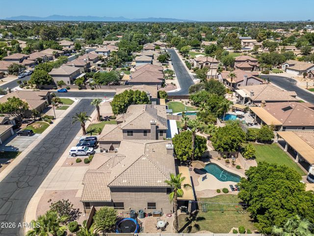 1550 E SAGEBRUSH Court, Gilbert, AZ 85296