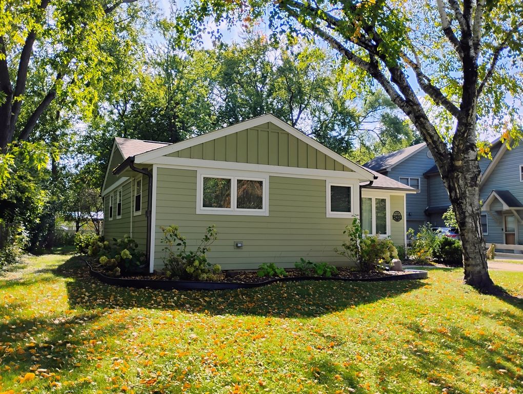 2805 Sigwalt Street, Rolling Meadows, IL 60008 — photo 3
