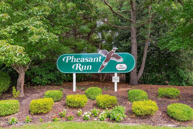 25 Willow Drive, Barnegat, NJ 08005