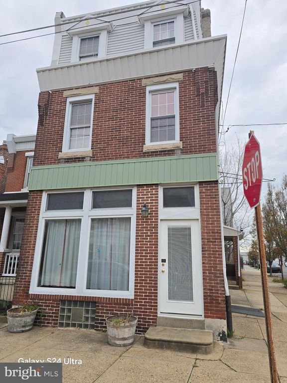 4501 EDGEMONT ST, Philadelphia, PA 19137