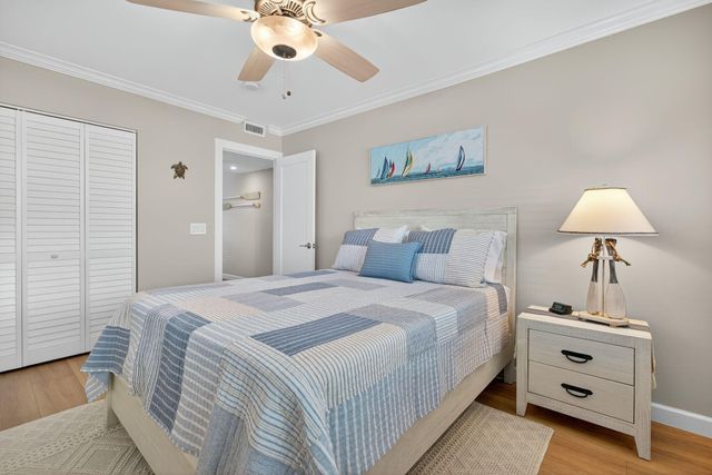 110 SHORE Court 301, North Palm Beach, FL 33408