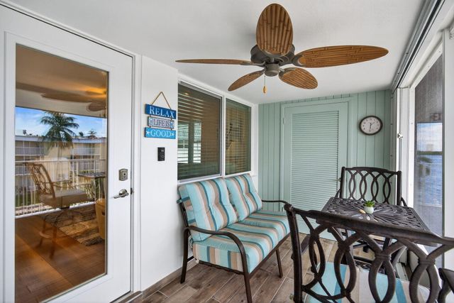 110 SHORE Court 301, North Palm Beach, FL 33408