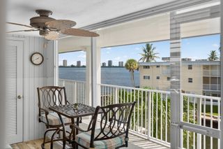 110 SHORE Court 301, North Palm Beach, FL 33408