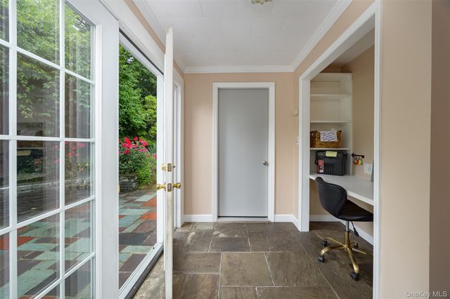 46 Barnard Avenue, Poughkeepsie, NY 12601