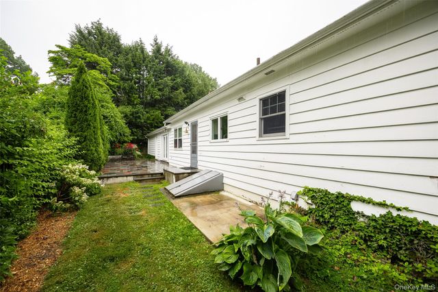46 Barnard Avenue, Poughkeepsie, NY 12601