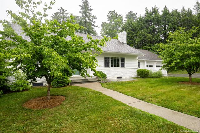 46 Barnard Avenue, Poughkeepsie, NY 12601