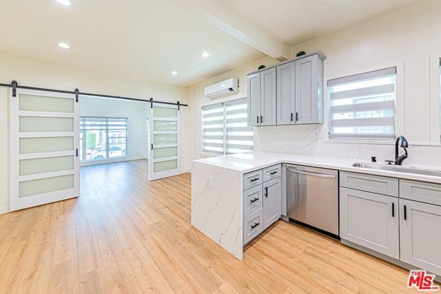 1268 S Citrus Avenue, Los Angeles, CA 90019