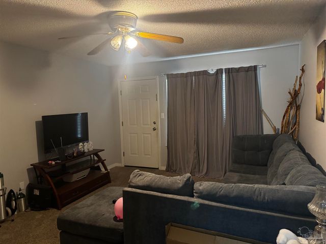 6632 Trailride N, Milton, FL 32570