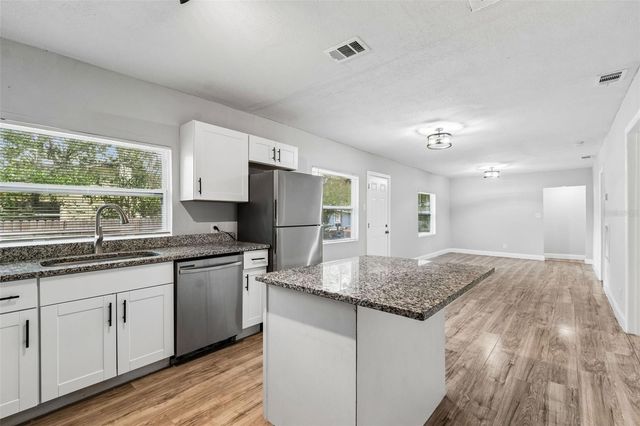 8008 N 12TH STREET, Tampa, FL 33604