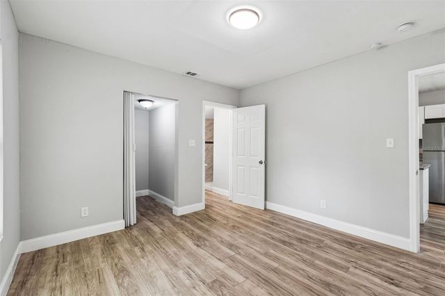 8008 N 12TH STREET, Tampa, FL 33604