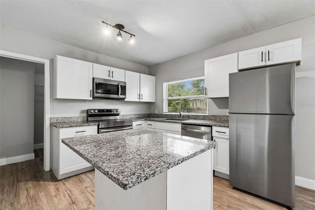 Image 17 of property listing at 8008 N 12TH STREET, Tampa, FL 33604