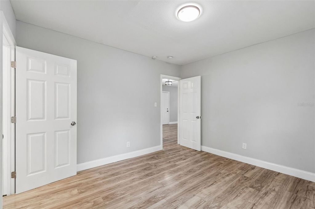 Image 44 of property listing at 8008 N 12TH STREET, Tampa, FL 33604