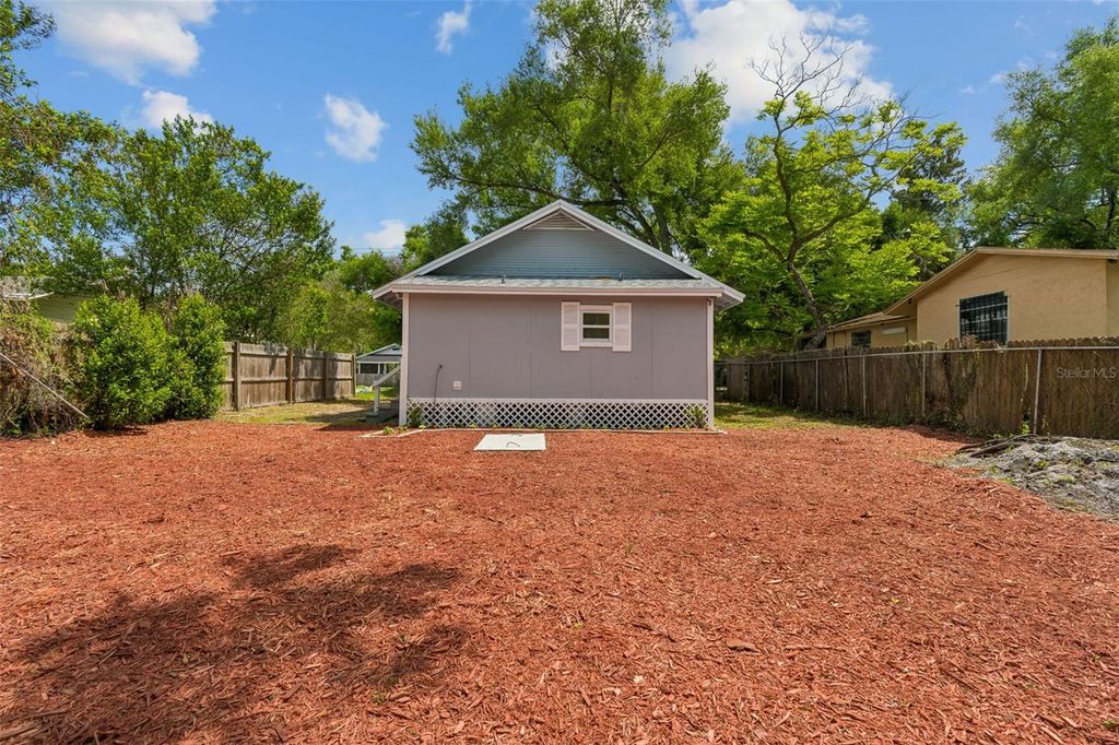 Image 53 of property listing at 8008 N 12TH STREET, Tampa, FL 33604