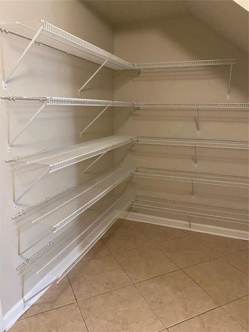6614 Providence View Lane, Houston, TX 77049