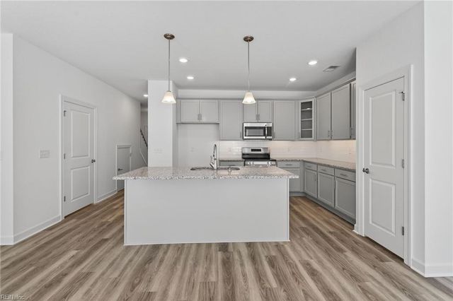 4918 Apricot WAY, Chesapeake, VA 23321
