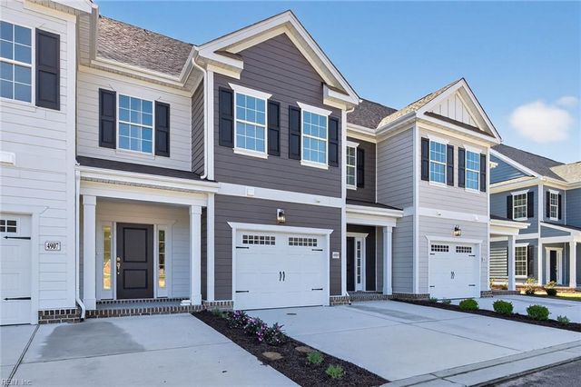 4918 Apricot WAY, Chesapeake, VA 23321