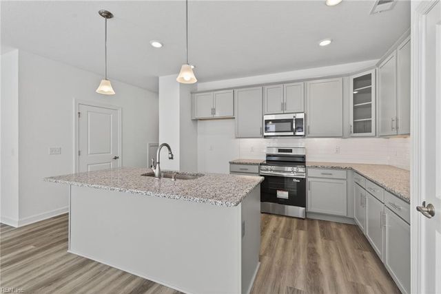 4918 Apricot WAY, Chesapeake, VA 23321
