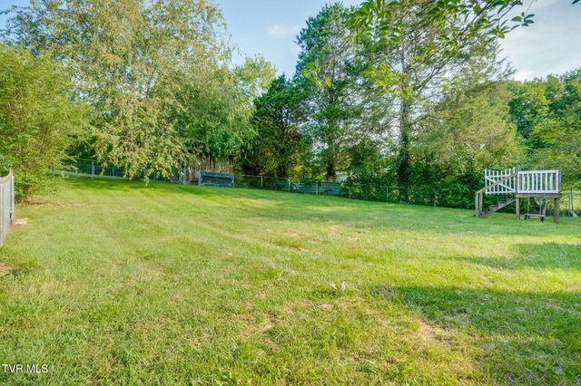 175 Ridgeway Street, Bluff City, TN 37618