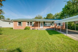 175 Ridgeway Street, Bluff City, TN 37618