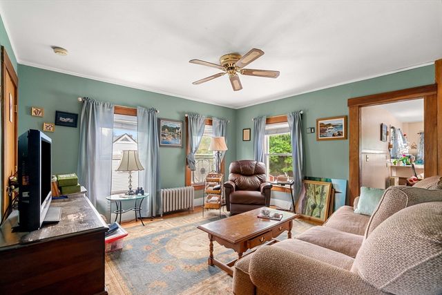 18 Bartley Street, Wakefield, MA 01880