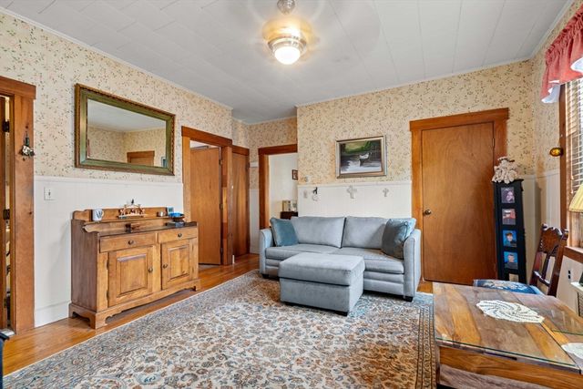 18 Bartley Street, Wakefield, MA 01880