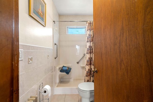 18 Bartley Street, Wakefield, MA 01880