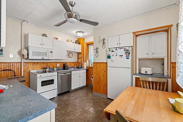 18 Bartley Street, Wakefield, MA 01880