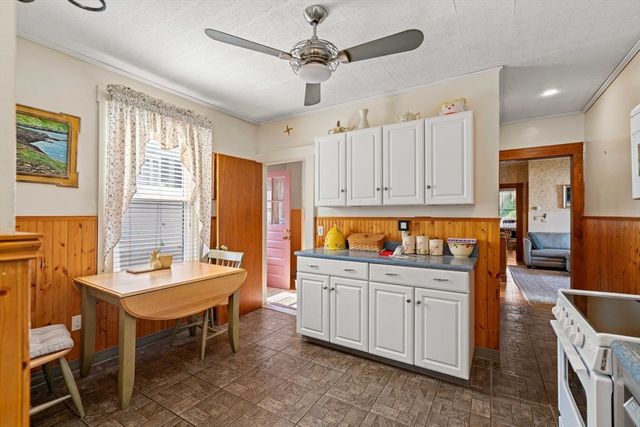 18 Bartley Street, Wakefield, MA 01880